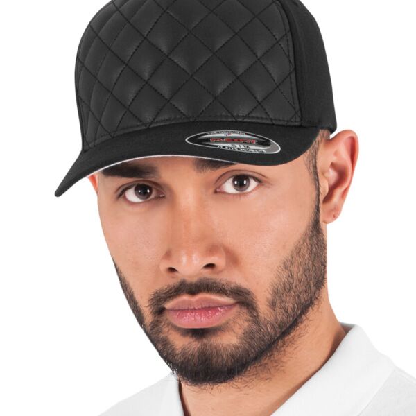 Diamond quilted Flexfit (6277Q) Thumbnail